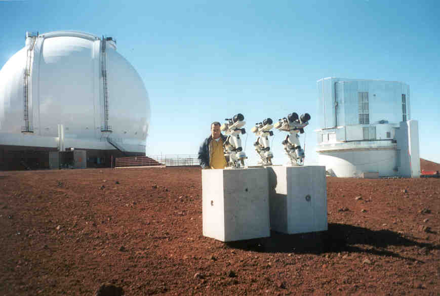 MaunaKea December 2001 (Click to enlarge)